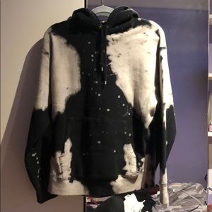 LF Tie-dye sweater